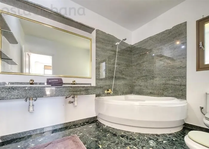 Costacabana - Paris * 료렛 드 마르