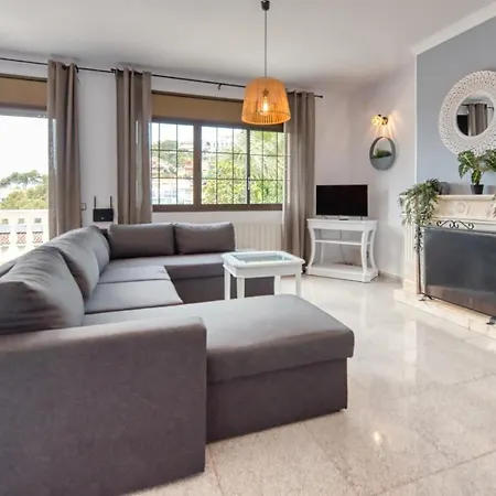 Villa Costacabana - Paris Lloret de Mar