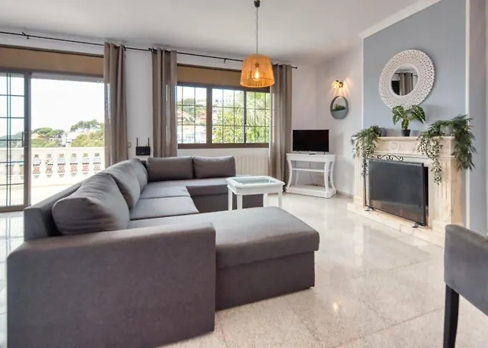 Villa Costacabana - Paris Lloret de Mar